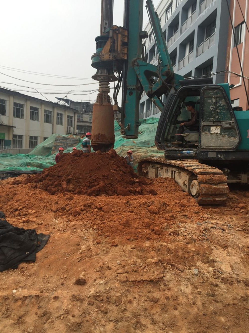 福建经济学校施埔校区综合实训楼建设项目检查