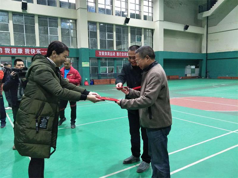 由福建易顺建筑工程有限公司赞助《松溪全民健身运动会暨“易顺杯”气排球邀请赛》圆满结束