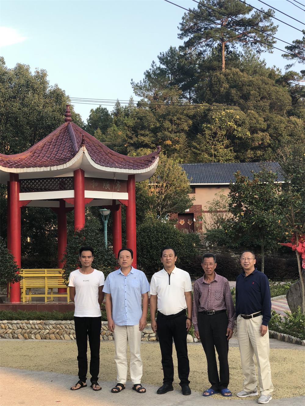 福建易顺公司“企村结对”花桥乡招沙甲村