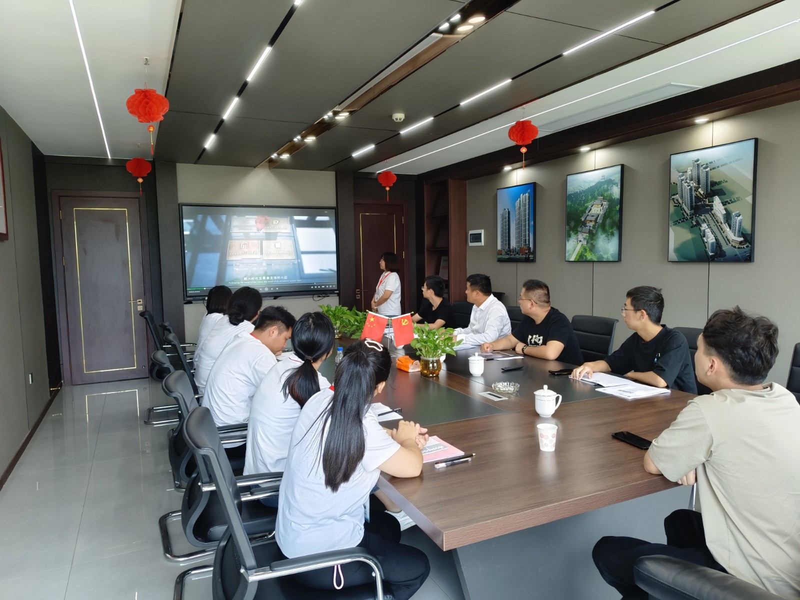 中建八局文旅博览投资发展有限公司文旅分公司莅临易顺建工集团走访考察