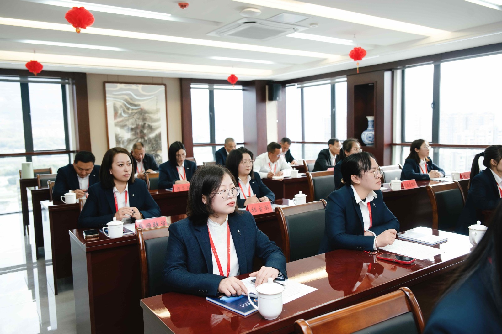 易顺建工集团有限公司2025年年终总结会议圆满落幕